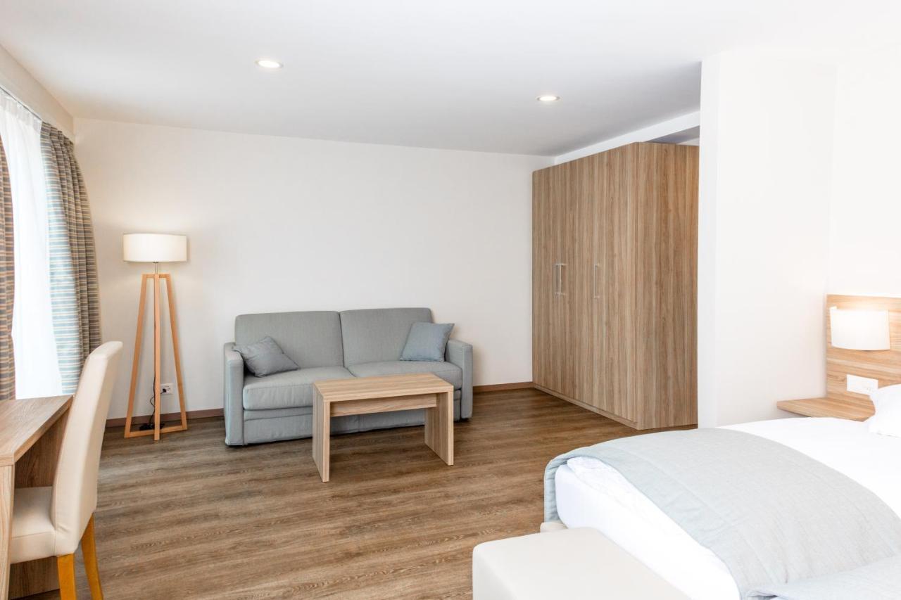 מונטרה Hotel De Chailly מראה חיצוני תמונה