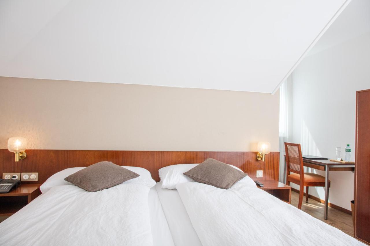 מונטרה Hotel De Chailly מראה חיצוני תמונה