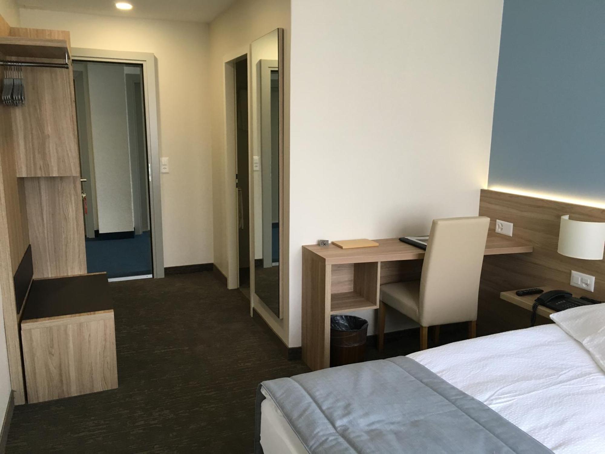 מונטרה Hotel De Chailly מראה חיצוני תמונה