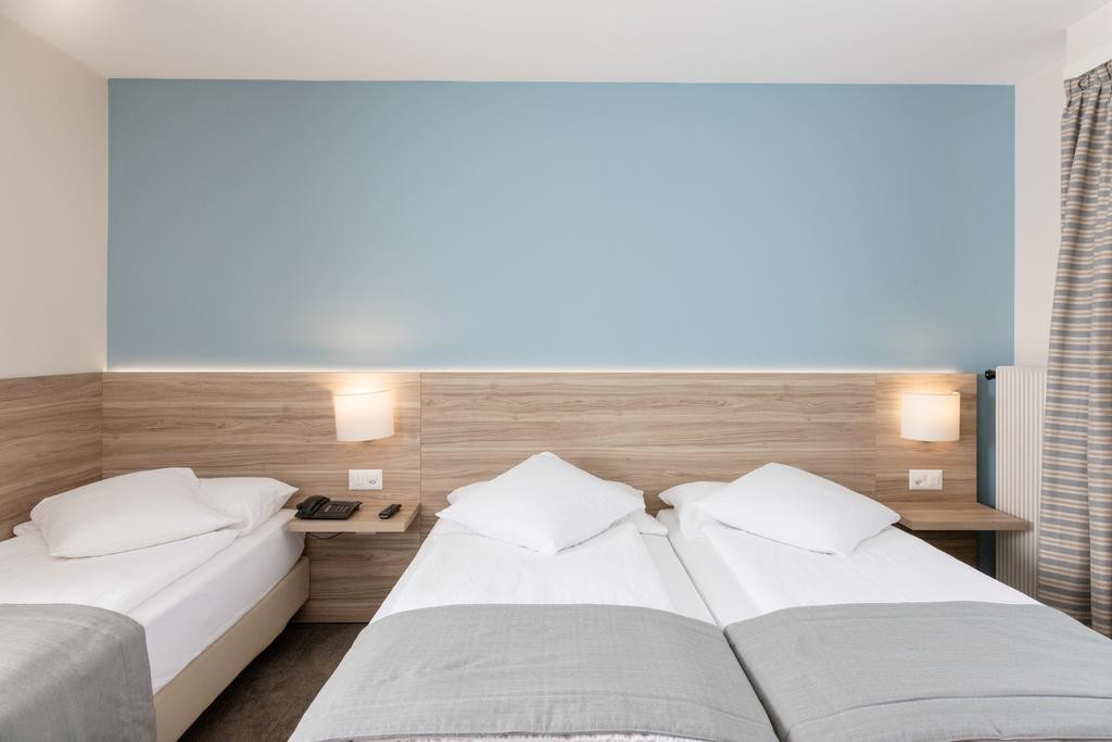 מונטרה Hotel De Chailly מראה חיצוני תמונה