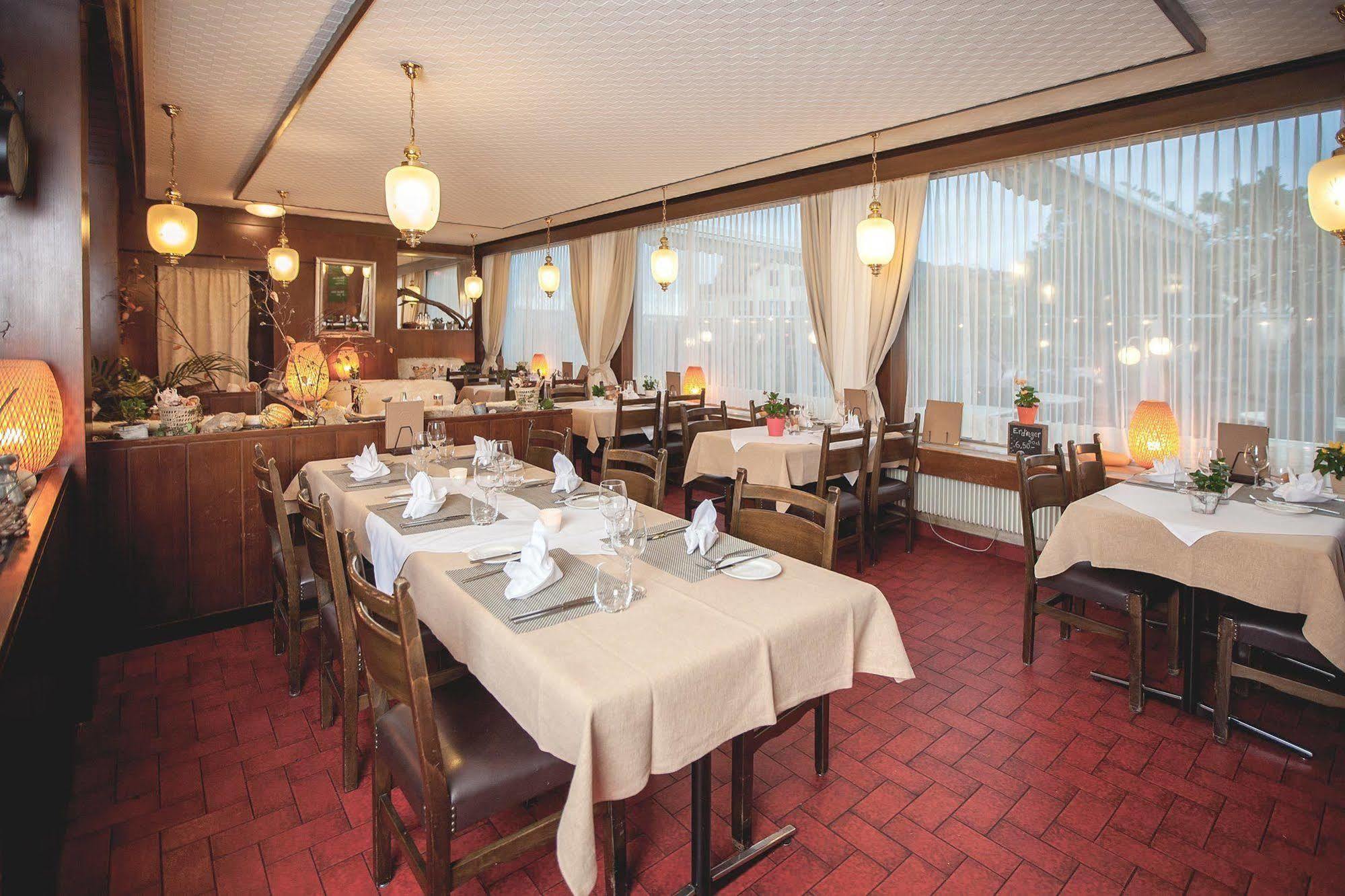 מונטרה Hotel De Chailly מראה חיצוני תמונה