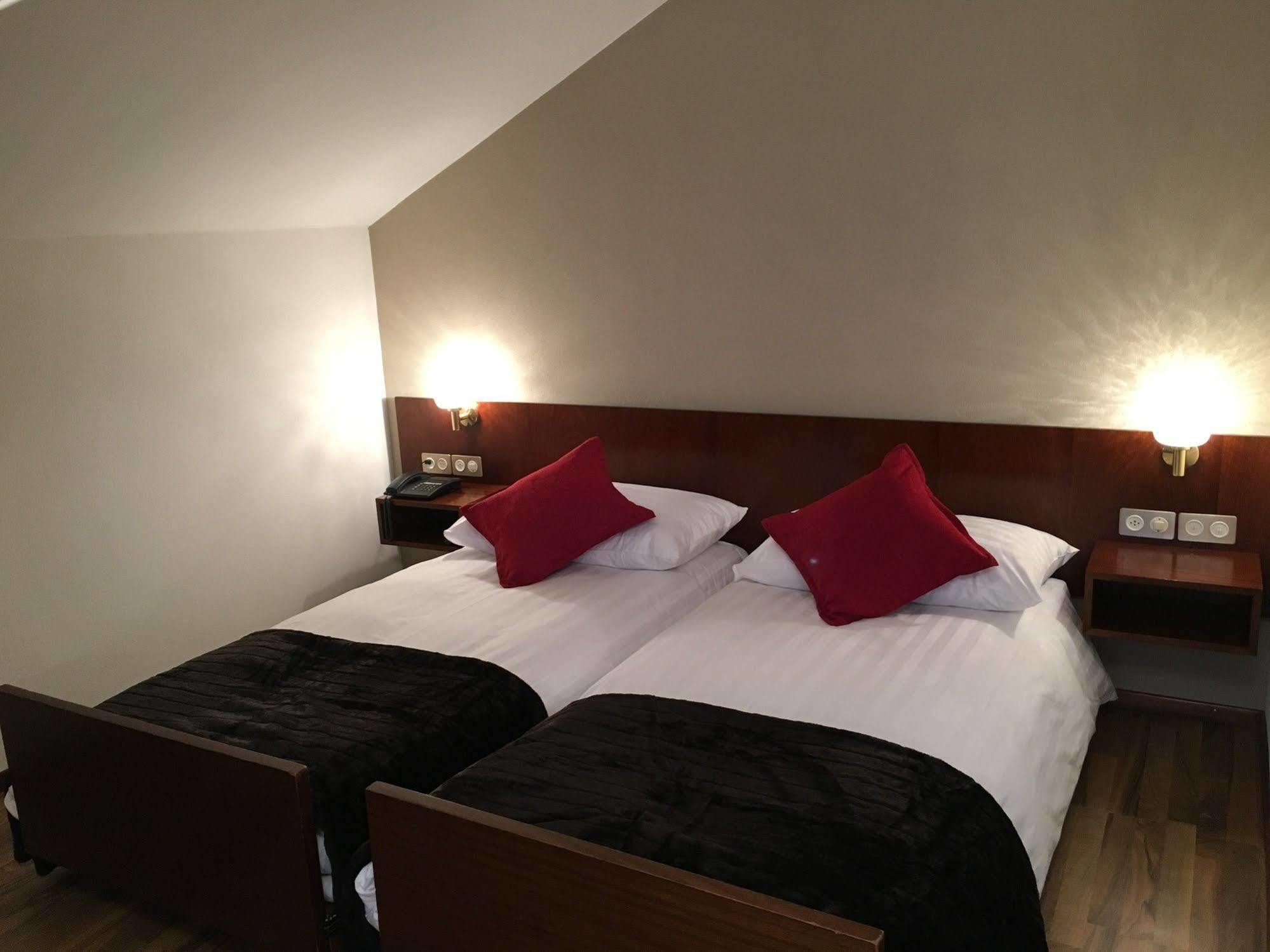 מונטרה Hotel De Chailly מראה חיצוני תמונה