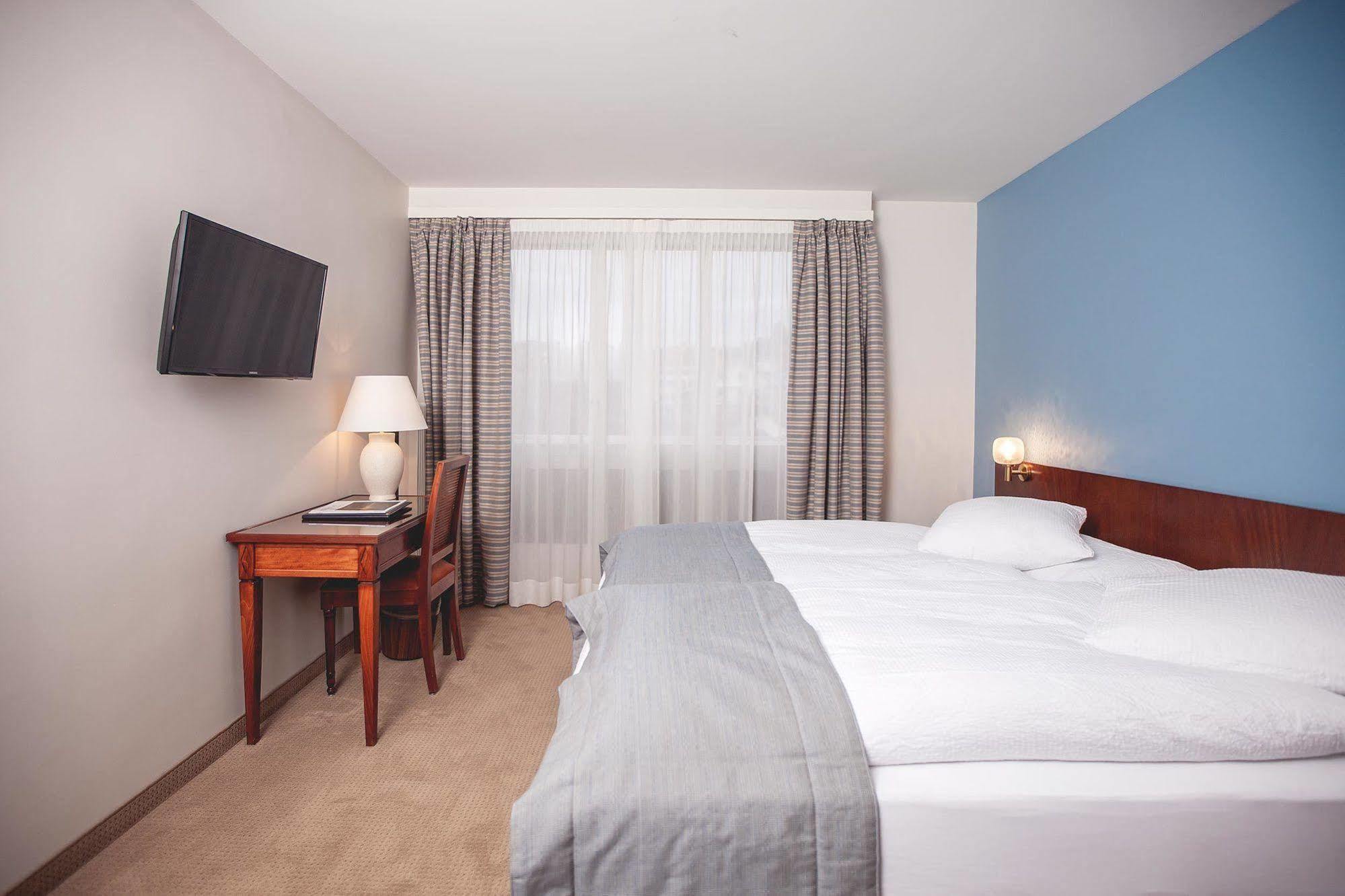 מונטרה Hotel De Chailly מראה חיצוני תמונה